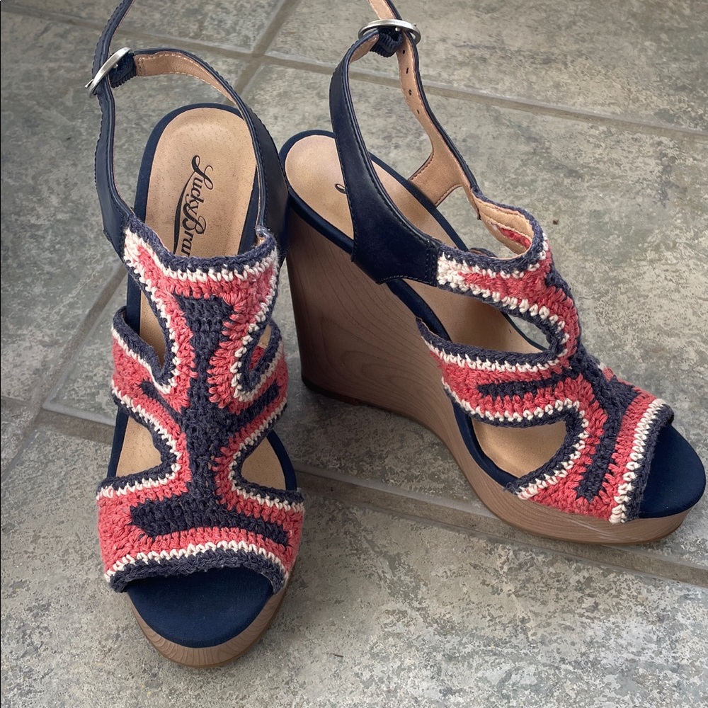 Lucky Brand Hippie Navy and Coral Crochet Wedge Slingbacks sz7